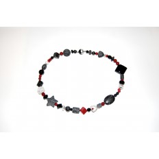Granitkette mit Onyx, Koralle und Silberteilen