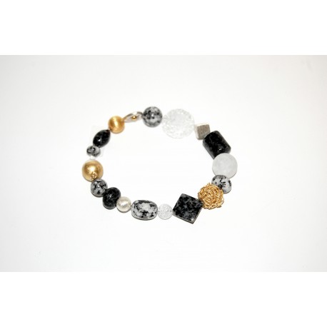 Granitarmband mit Bergkristall, Silber und vergoldeten Zwischenteilen
